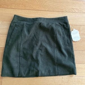 Altar'd State, M, Olive